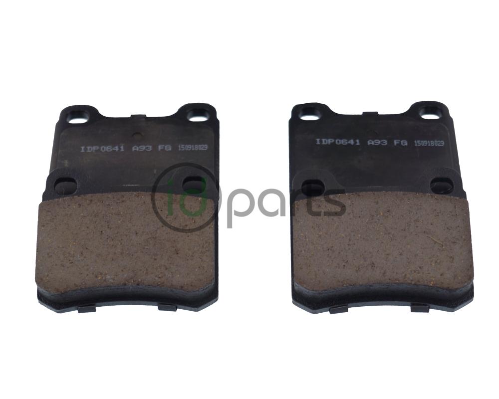 IDParts OE-Spec Rear Brake Pads (W124) Picture 2